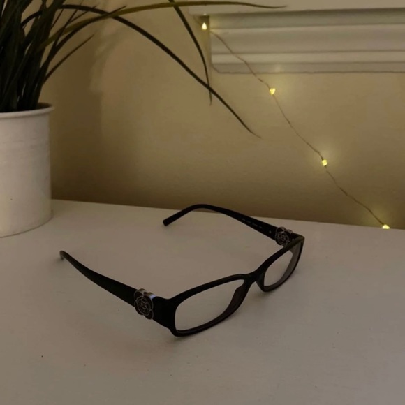 Ladies Chanel eyeglasses - Picture 2 of 4